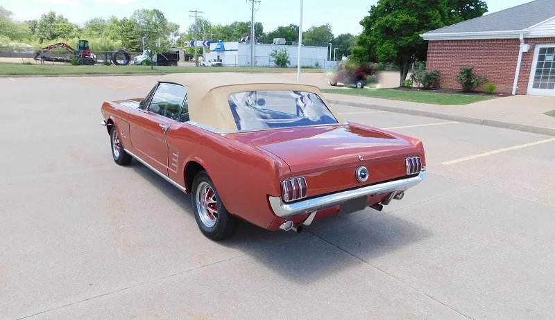 Ford Mustang