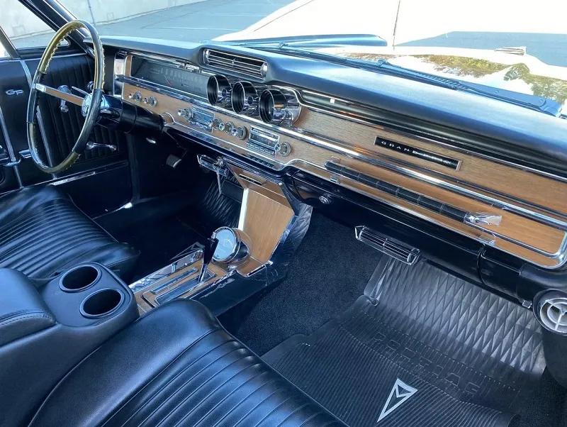 Pontiac Grand Prix
