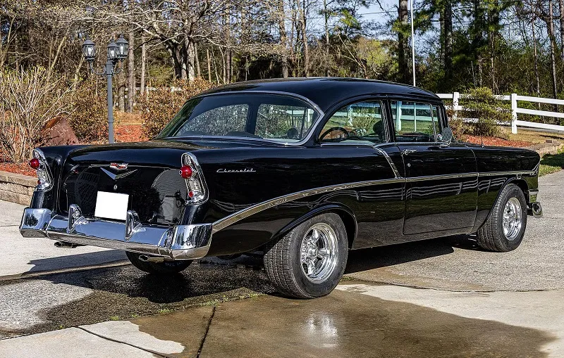 Chevrolet 210