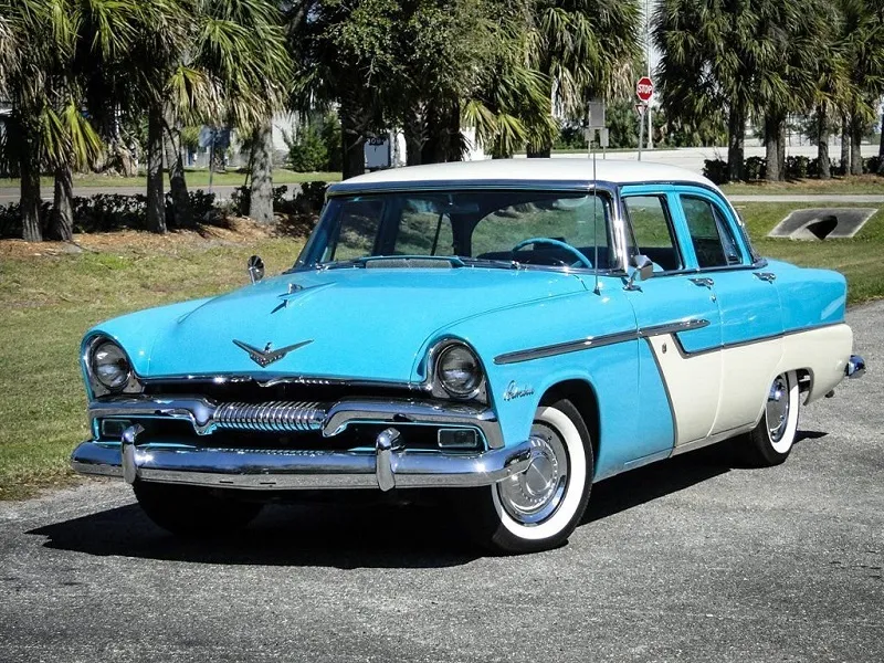 Plymouth Belvedere