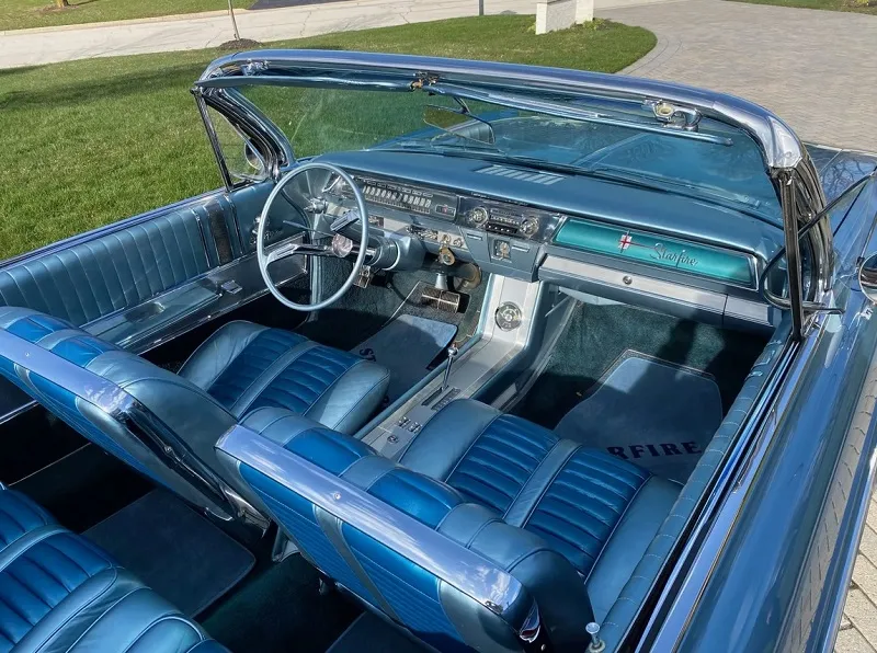 Oldsmobile Starfire