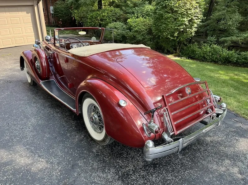 Packard Super Eight