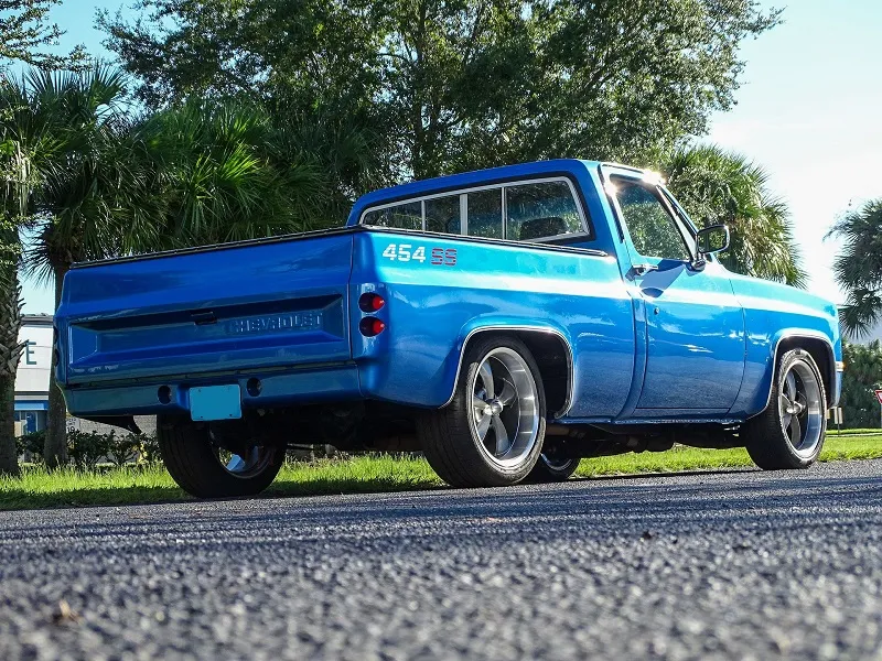 Chevrolet R10