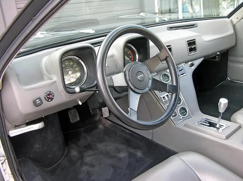 DeTomaso Pantera