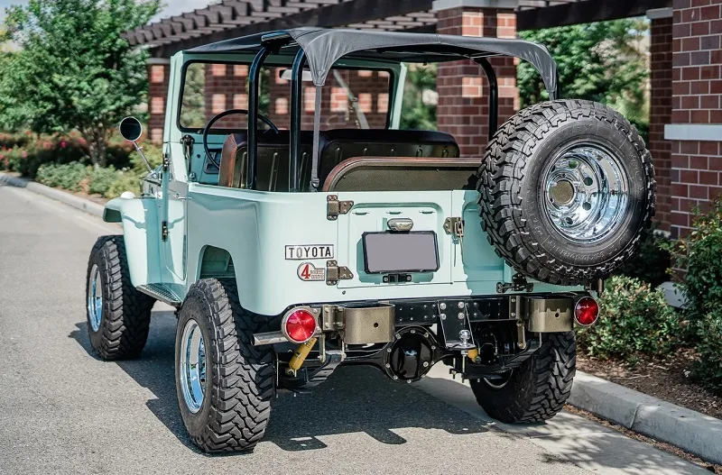 Toyota Land Cruiser FJ40