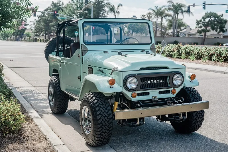 Toyota Land Cruiser FJ40