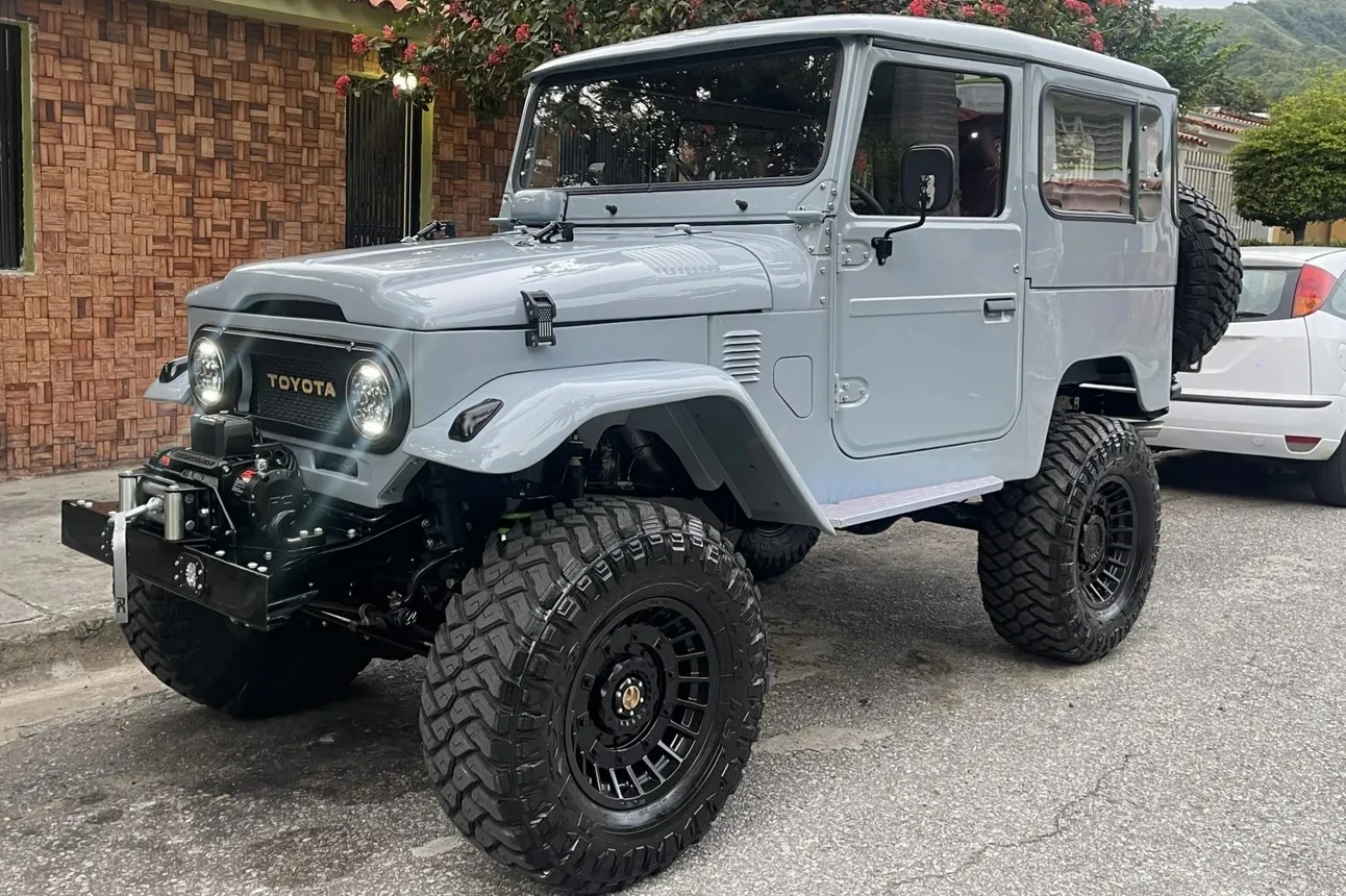 1976 Toyota Land Cruiser FJ40