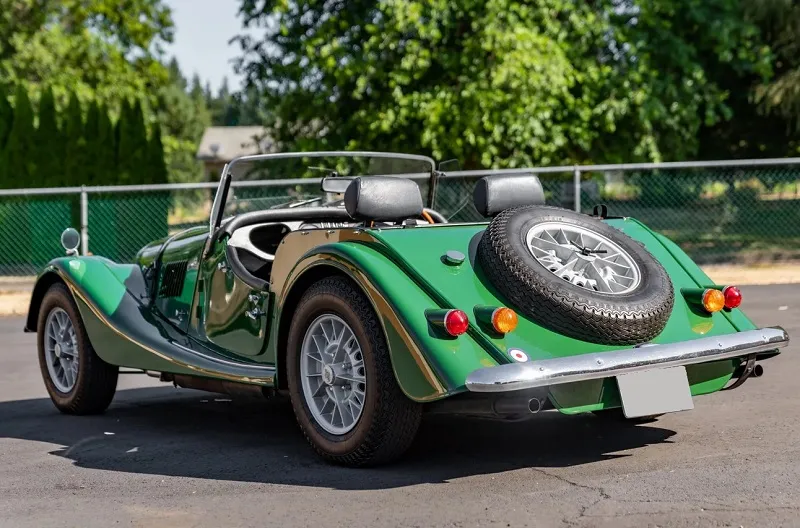 Morgan Plus 8