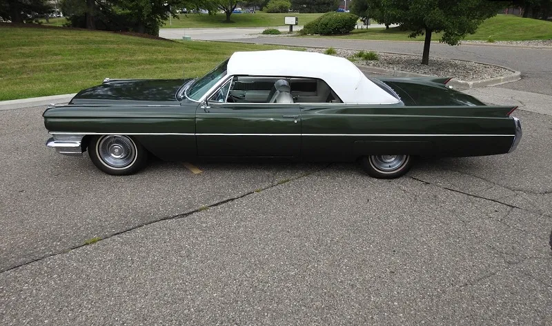 Cadillac DeVille