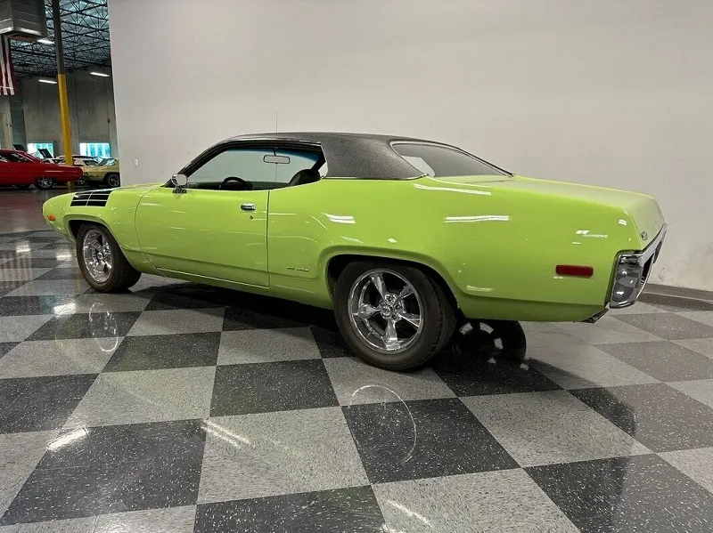 Plymouth Road Runner