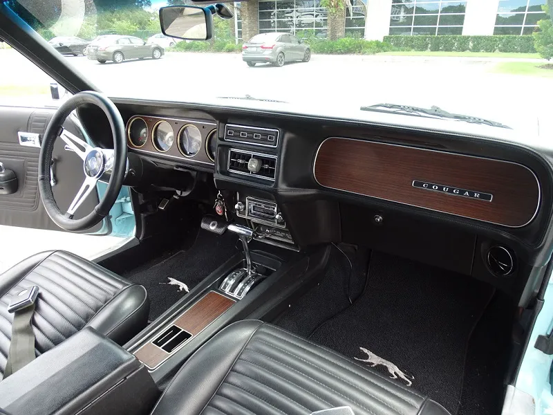 Mercury Cougar