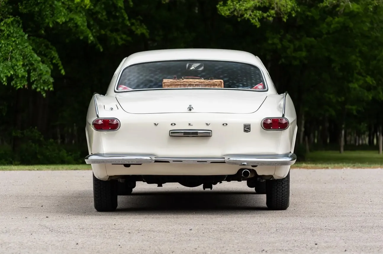 Volvo 1800S
