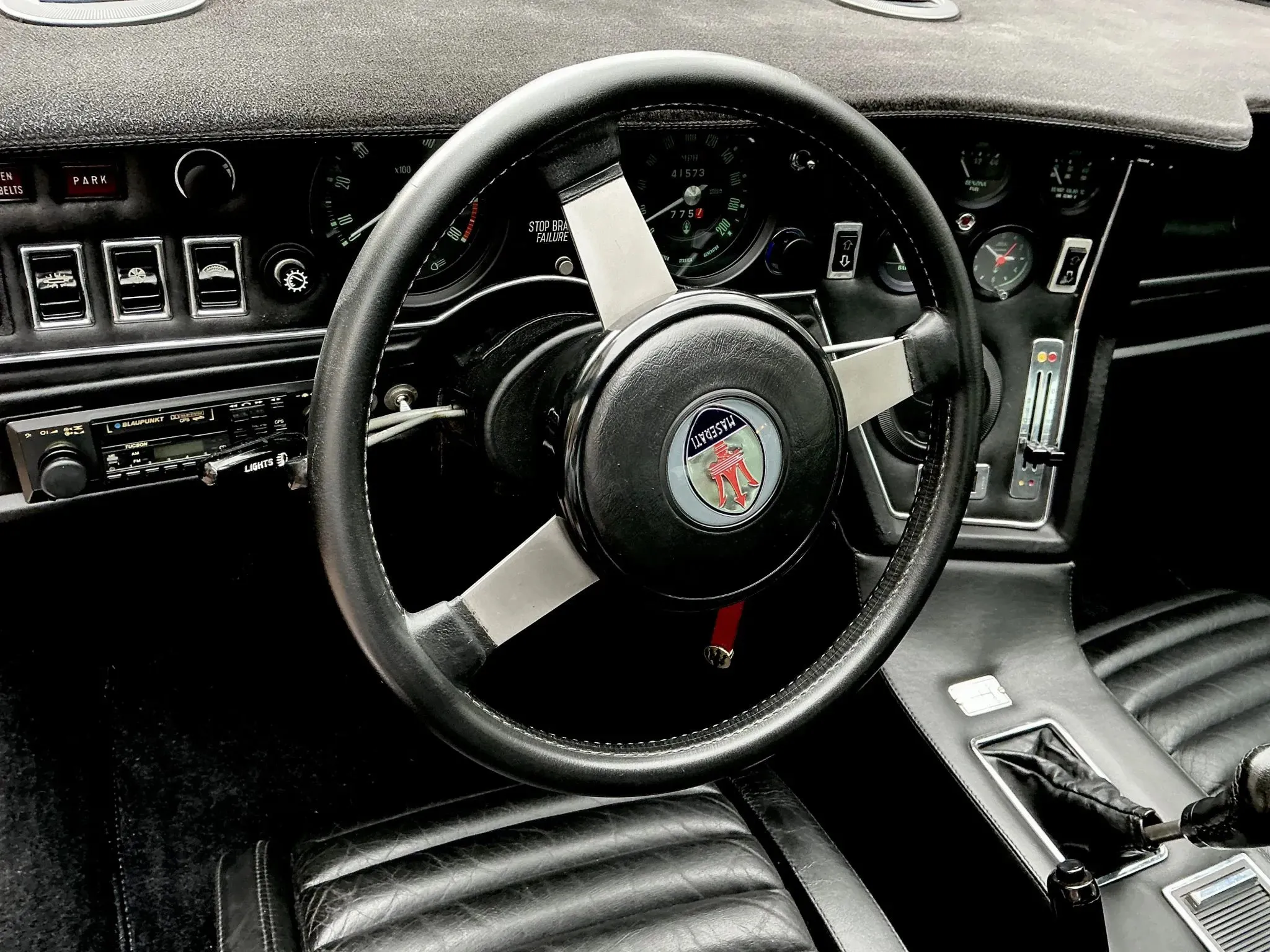 Maserati Bora