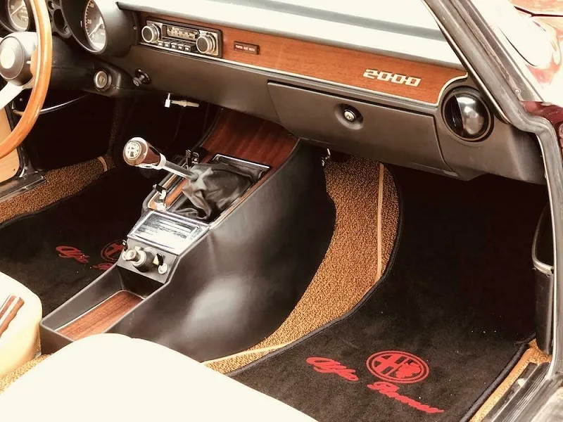 Alfa Romeo GTV
