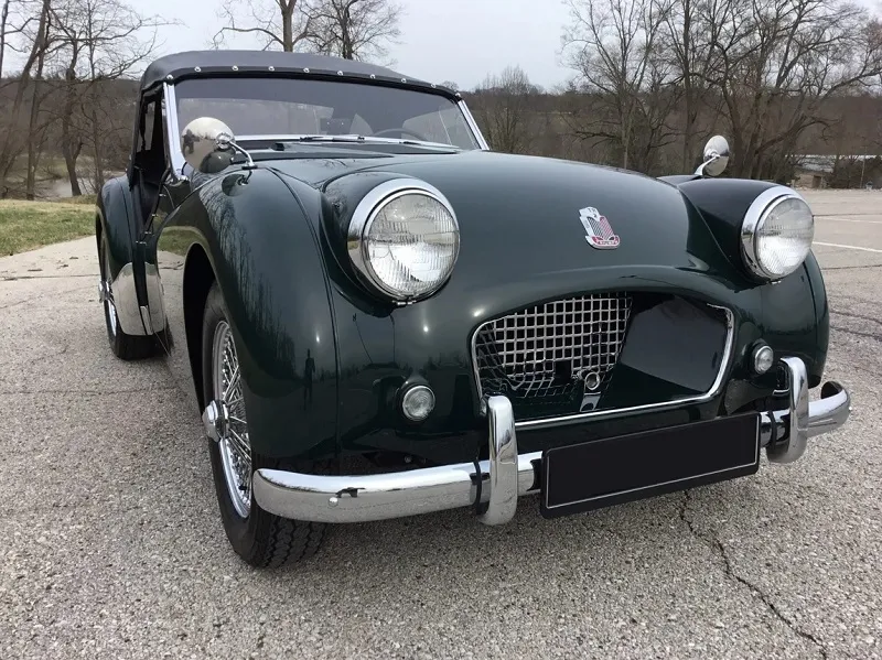 Triumph TR2