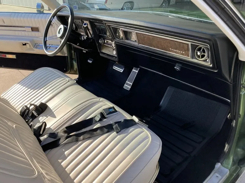 Oldsmobile Toronado