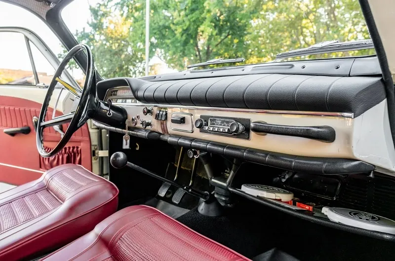 Volvo 122S
