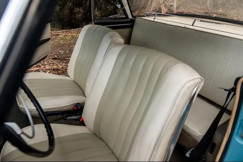 Volkswagen Karmann Ghia