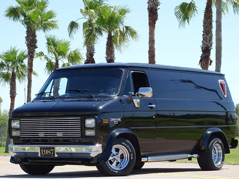 Chevrolet G10