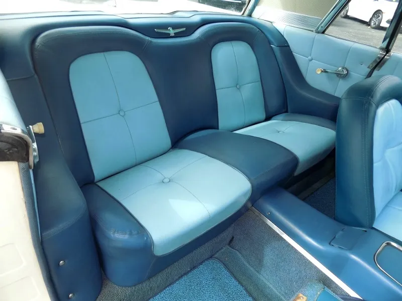 Ford Thunderbird