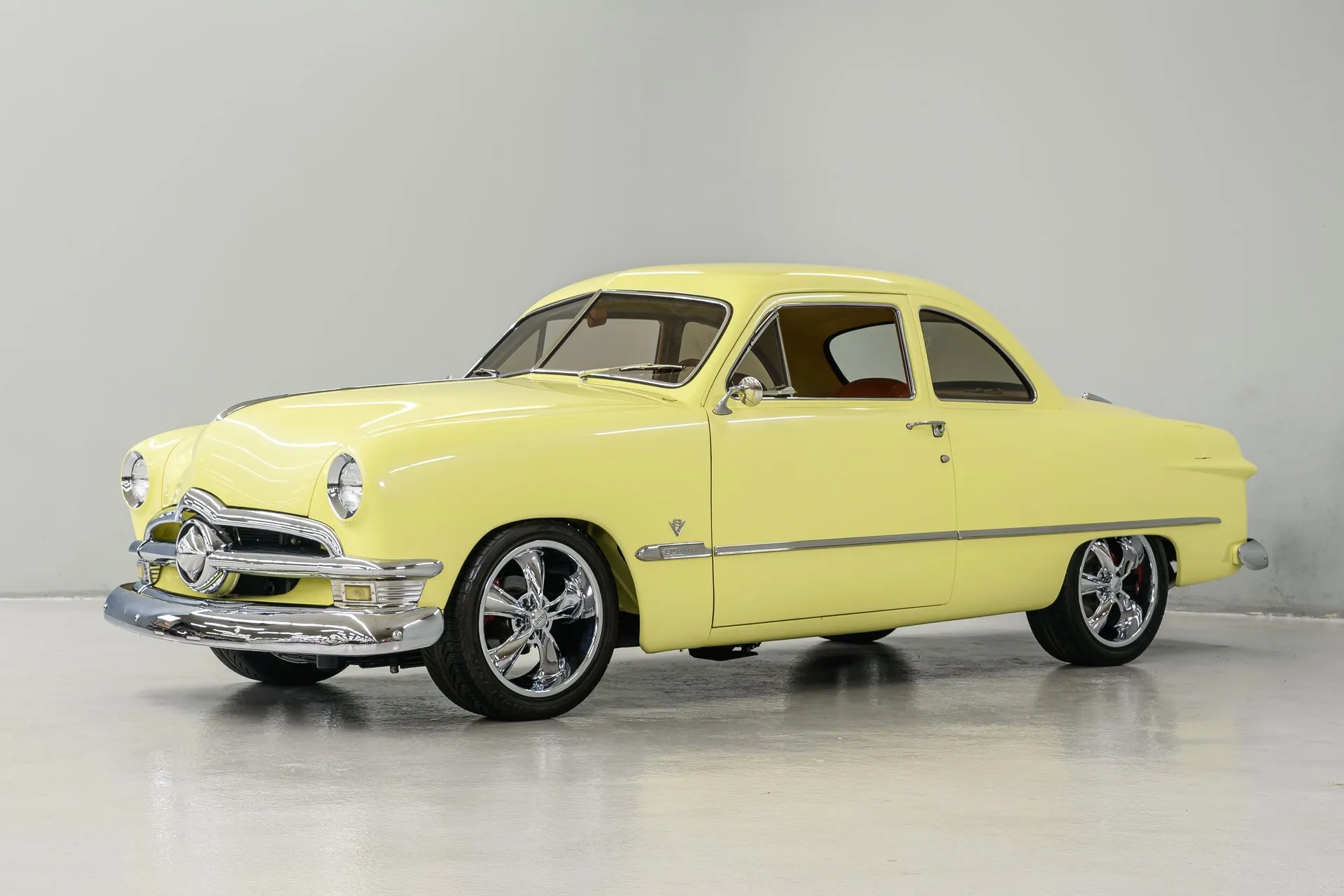 Ford Custom