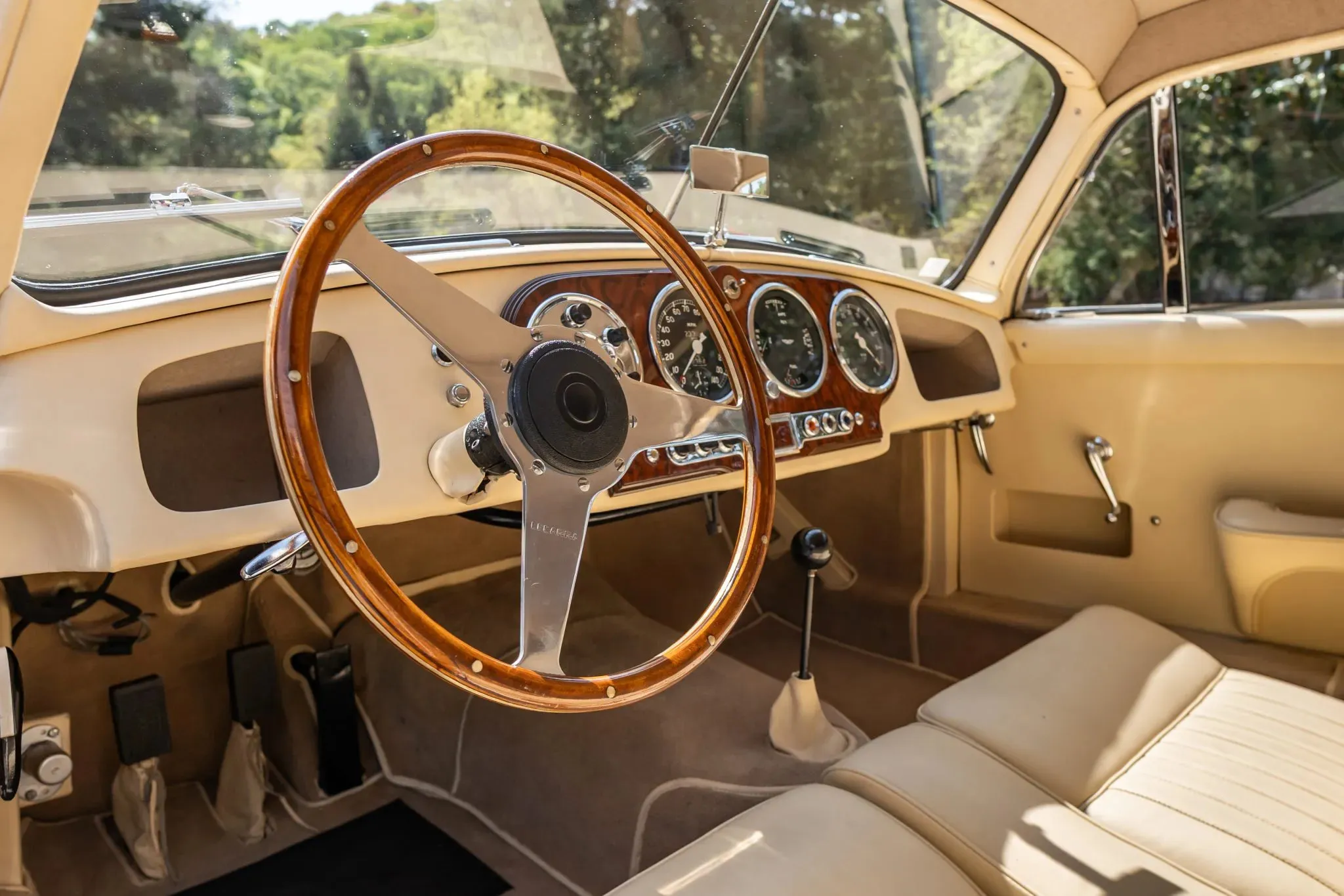 Aston Martin DB2
